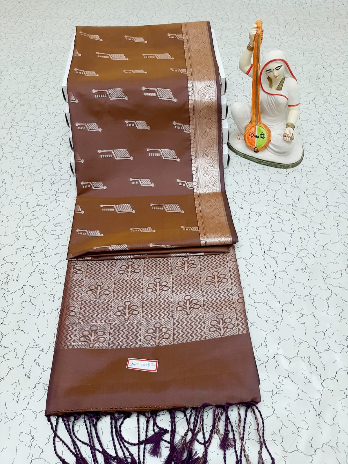 WhatsApp Image 2026-02-04 at 6.28.54 PM (2) ROYAL ZIG-ZAG SOFT SILK SAREE - Image 1