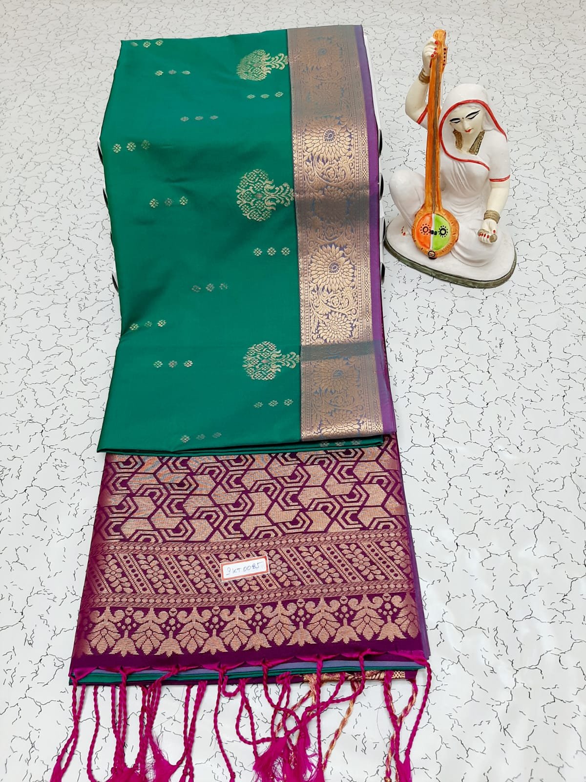WhatsApp Image 2026-02-04 at 6.31.00 PM FLORAL LATTICE SILK - Image 1